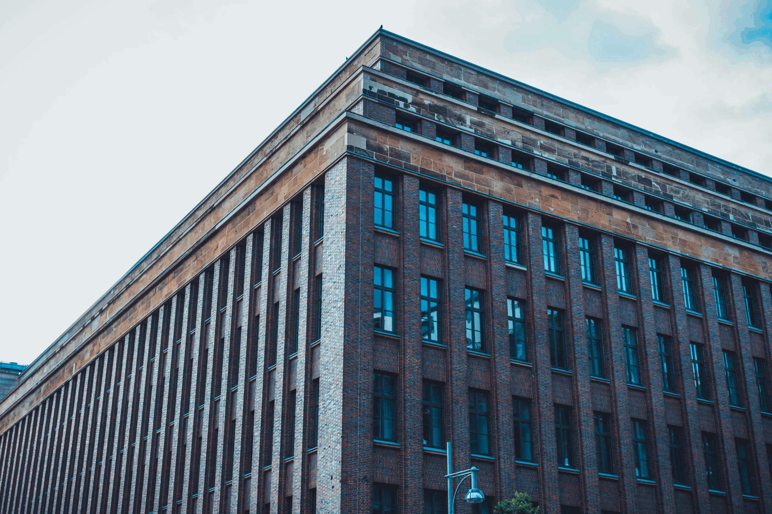 Why Choose SRJ Chartered Accountants